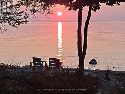 4 Pinewood Drive, Tiny, ON - Outdoor With Body Of Water