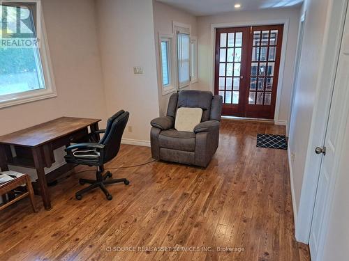 4 Pinewood Drive, Tiny, ON - Indoor