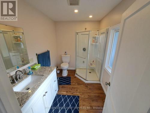 4 Pinewood Drive, Tiny, ON - Indoor Photo Showing Bathroom