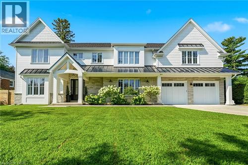 940 GORTON Avenue  Burlington, ON L7T 1S5