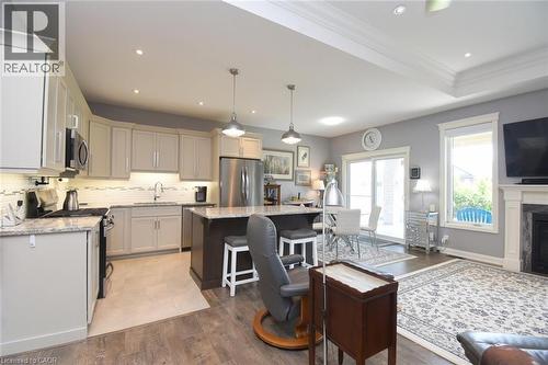 10 Craddock Boulevard, Jarvis, ON - Indoor Photo Showing Kitchen With Fireplace With Upgraded Kitchen