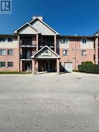 111 - 148 CONWAY DRIVE London South (South X), ON N6E 3N4