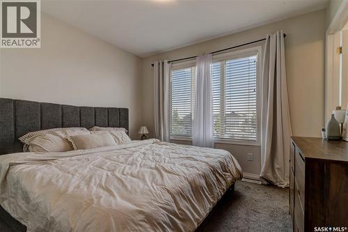 3277 Chuka Boulevard, Regina, SK - Indoor Photo Showing Bedroom