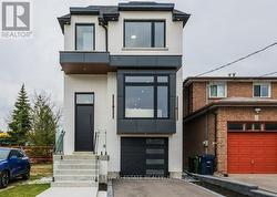 4 LUNNESS ROAD  Toronto, ON M8W 4M3