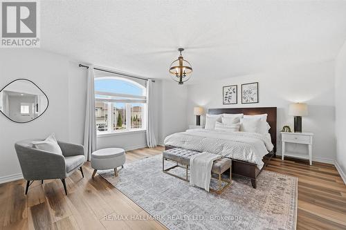 1334 Upper Paradise Road, Hamilton, ON - Indoor Photo Showing Bedroom