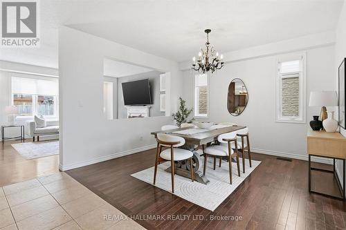 1334 Upper Paradise Road, Hamilton, ON - Indoor Photo Showing Dining Room