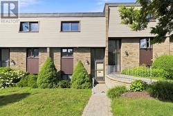 7 Forestside Crescent  Clayton Park, NS B3M 1M5