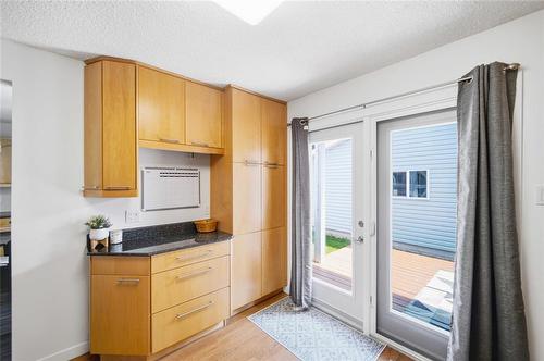 19 Lechman Place, Winnipeg, MB - Indoor Photo Showing Other Room