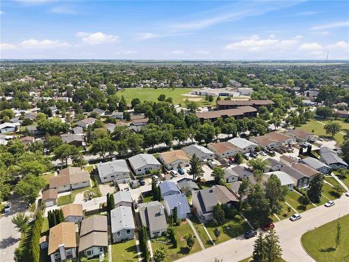 19 Lechman Place, Winnipeg, MB - Outdoor With View