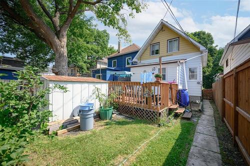 207 Hill Street, Winnipeg, MB - Outdoor With Deck Patio Veranda