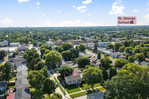 106 Clayton Drive, Winnipeg, MB - Outdoor With View