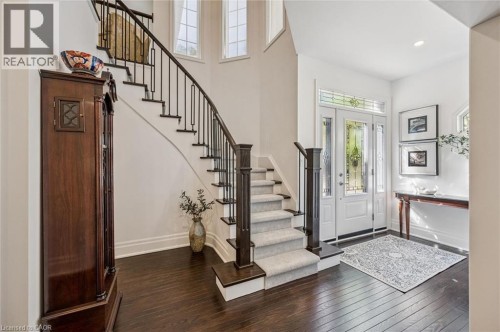 25 Manor Park Crescent Unit# 11, Guelph, ON - Indoor Photo Showing Other Room