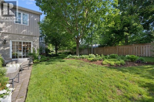 25 Manor Park Crescent Unit# 11, Guelph, ON - Outdoor