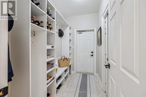 11 - 25 Manor Park Crescent, Guelph (Dovercliffe Park/Old University), ON - Indoor Photo Showing Other Room
