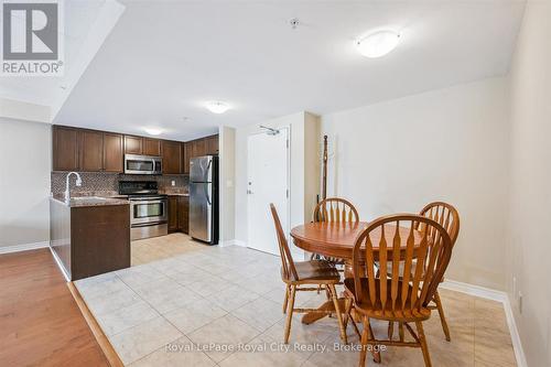 212 - 37 Goodwin Drive, Guelph (Pineridge/Westminster Woods), ON - Indoor