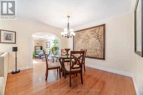 43 Ravina Crescent, Hamilton, ON - Indoor Photo Showing Dining Room