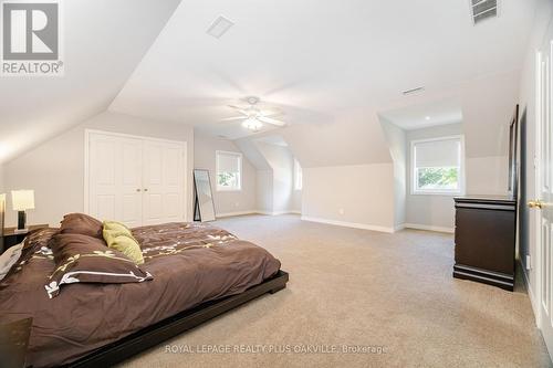 43 Ravina Crescent, Hamilton, ON - Indoor Photo Showing Bedroom