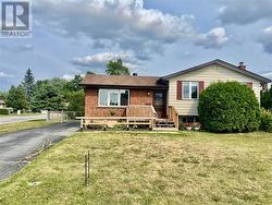 1564 Yarmouth Street  Sudbury, ON P3A 5A6