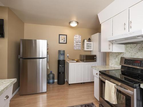 237 Anten St., Thunder Bay, ON - Indoor Photo Showing Kitchen