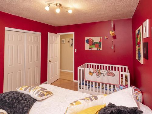 237 Anten St., Thunder Bay, ON - Indoor Photo Showing Bedroom