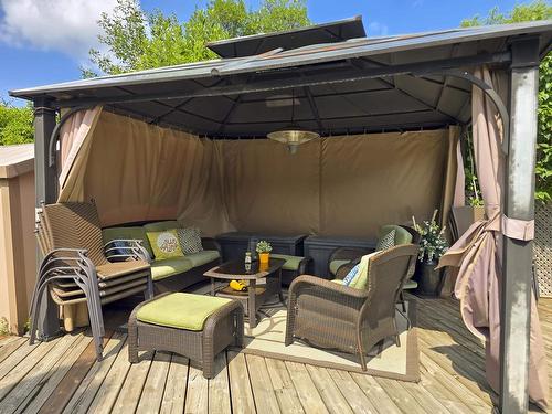 237 Anten St., Thunder Bay, ON - Outdoor With Deck Patio Veranda With Exterior
