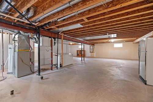 149 Bridgeview Dr, St Clements, MB - Indoor Photo Showing Basement
