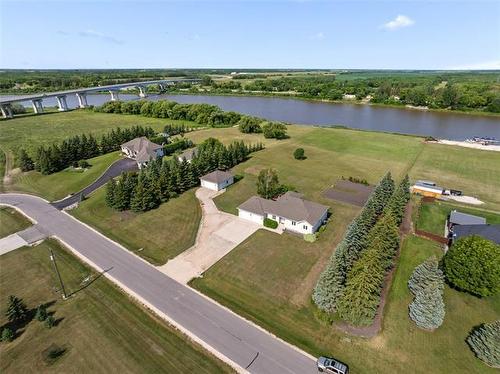 149 Bridgeview Dr, St Clements, MB - Outdoor With Body Of Water With View