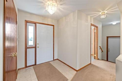 149 Bridgeview Dr, St Clements, MB - Indoor Photo Showing Other Room