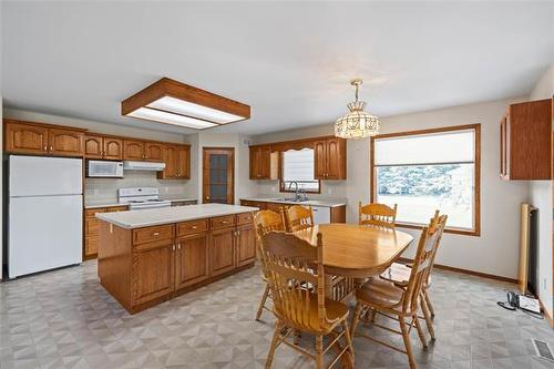 149 Bridgeview Dr, St Clements, MB - Indoor