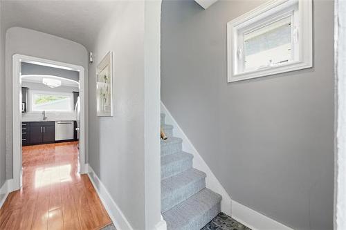 291 Campbell St, Winnipeg, MB - Indoor Photo Showing Other Room