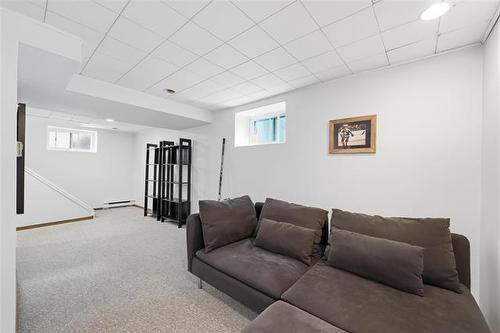 291 Campbell St, Winnipeg, MB - Indoor