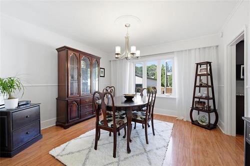 291 Campbell St, Winnipeg, MB - Indoor Photo Showing Dining Room