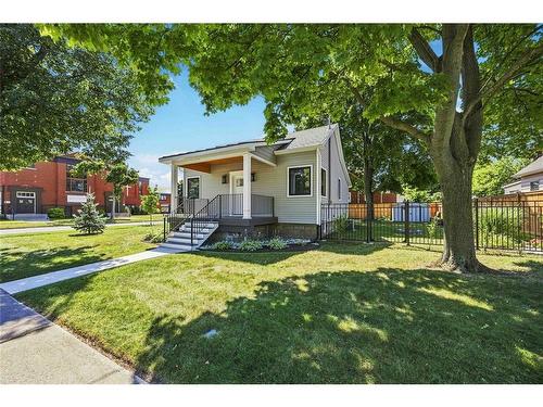 267 NELSON Street  Sarnia, ON N7T 5H9