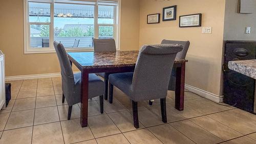 2-188 9Th  S Street, Cranbrook, BC - Indoor Photo Showing Dining Room