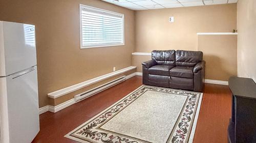 2-188 9Th  S Street, Cranbrook, BC - Indoor Photo Showing Other Room