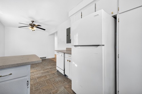 Kitchen - 9717 Rue Jeannette, Montréal (Lasalle), QC - Indoor Photo Showing Other Room