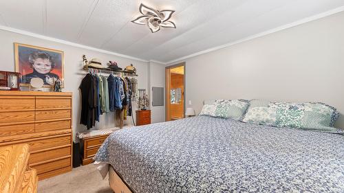 5807 Birch Avenue, Kitchener, BC 