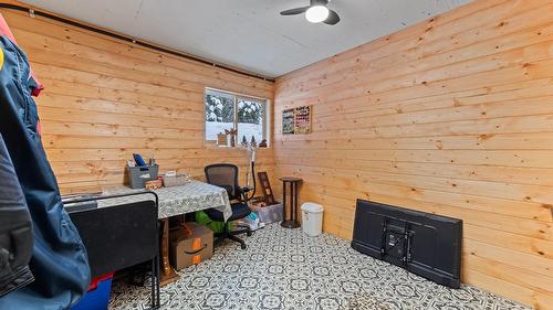 5807 Birch Avenue, Kitchener, BC 