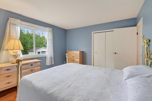 Chambre à coucher principale - 587 Rue Larose, Magog, QC - Indoor Photo Showing Bedroom
