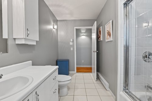 Salle de bains - 587 Rue Larose, Magog, QC - Indoor Photo Showing Bathroom