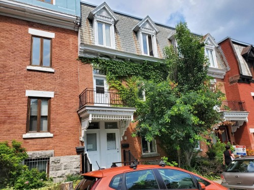 2051 2053 Rue St Andre — photo 1