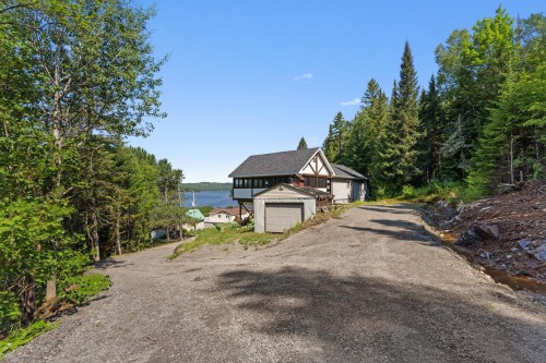 Grange - 70 Ch. Du Lac-St-Louis E., Saint-Zénon, QC - Outdoor