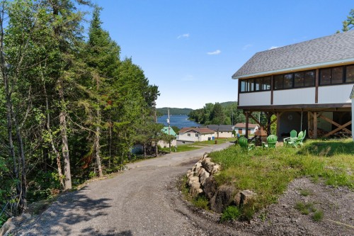 Vue d'ensemble - 70 Ch. Du Lac-St-Louis E., Saint-Zénon, QC - Outdoor