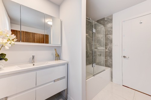 Salle de bains - 17 Place De La Rive, Saint-Mathieu, QC - Indoor Photo Showing Bathroom