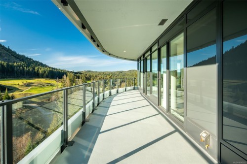 #1118-2000 Hannington Rd, Langford, BC - Outdoor With View With Exterior
