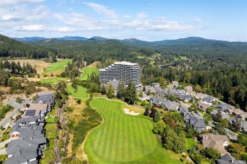 #1118-2000 Hannington Rd, Langford, BC - Outdoor With View