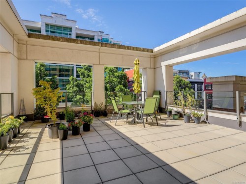 #307-728 Yates St  Victoria, BC V8W 0C8