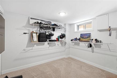 440 Chelsea Ave, Winnipeg, MB - Indoor Photo Showing Other Room