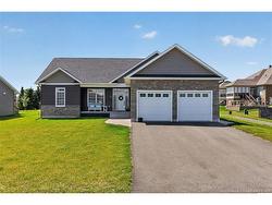 9 Congressional CRES Moncton, NB E1H 3L2