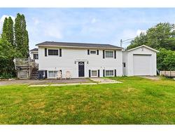 93 Burpee ST  Fredericton, NB E3A 1M2